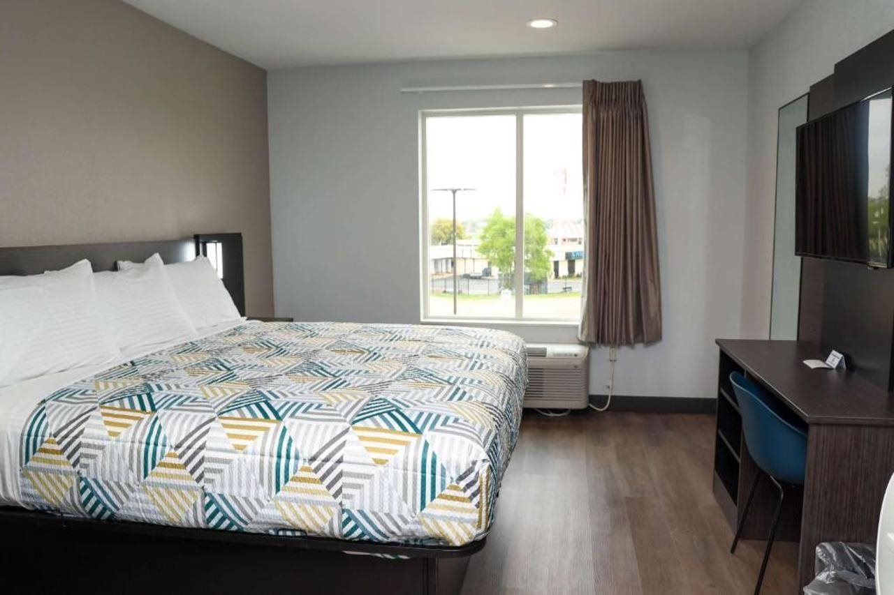 Motel 6 Fort Worth TX Lake Worth - photo 14