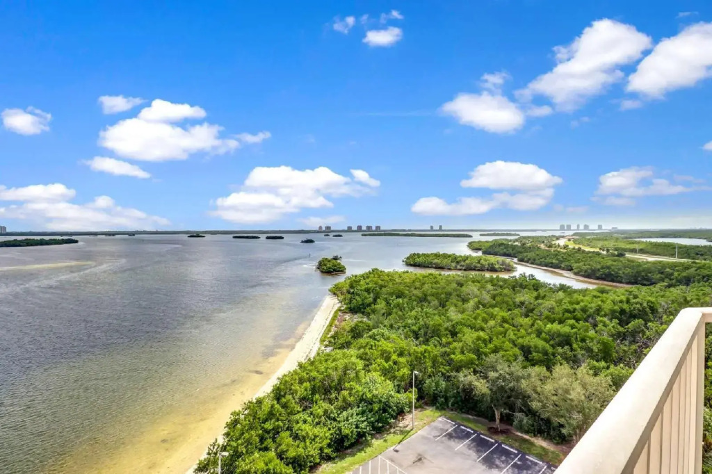 Lovers Key Resort 901 - photo 17
