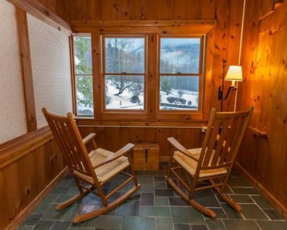 Arlington's West Mountain Inn - photo 9