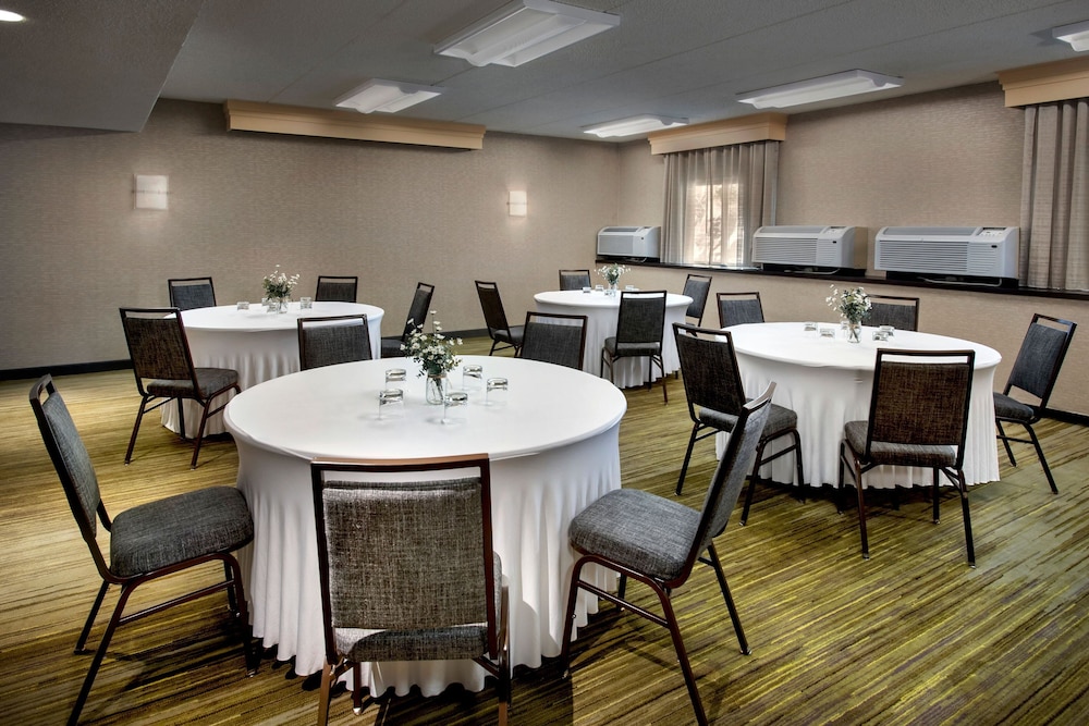 Courtyard by Marriott Tarrytown Westchester County - photo 35
