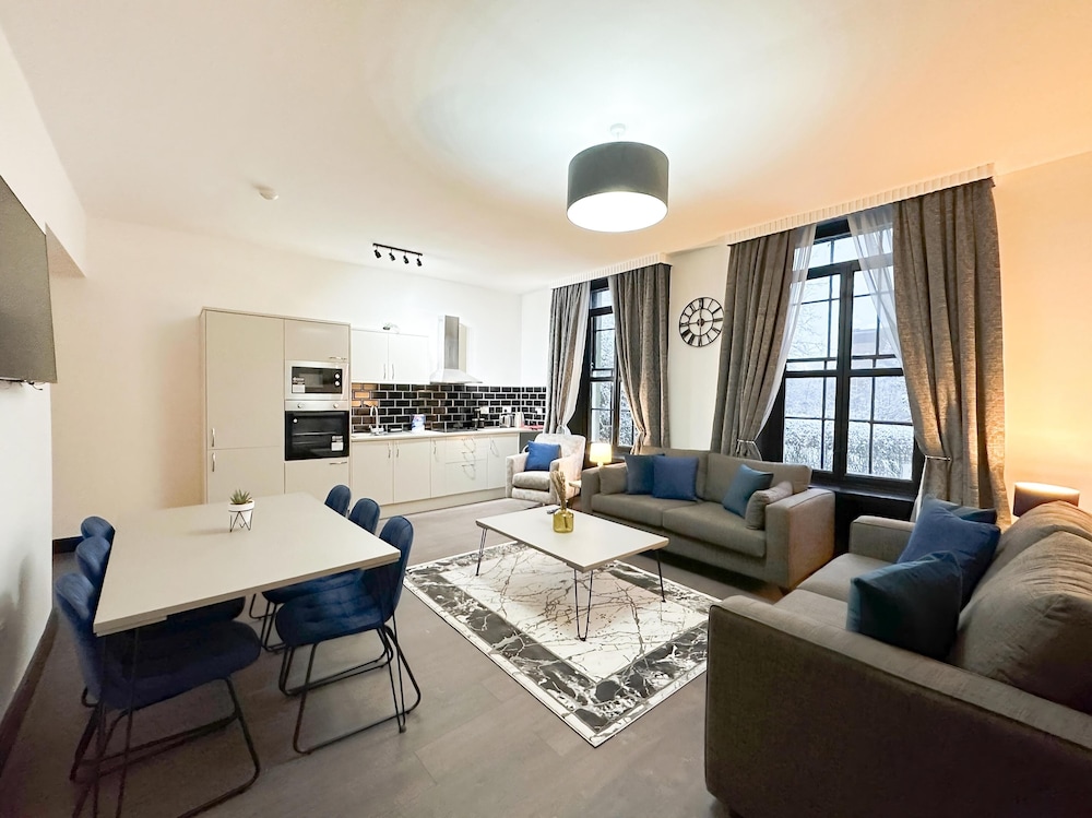 Mulberry Aparthotel — Gateshead