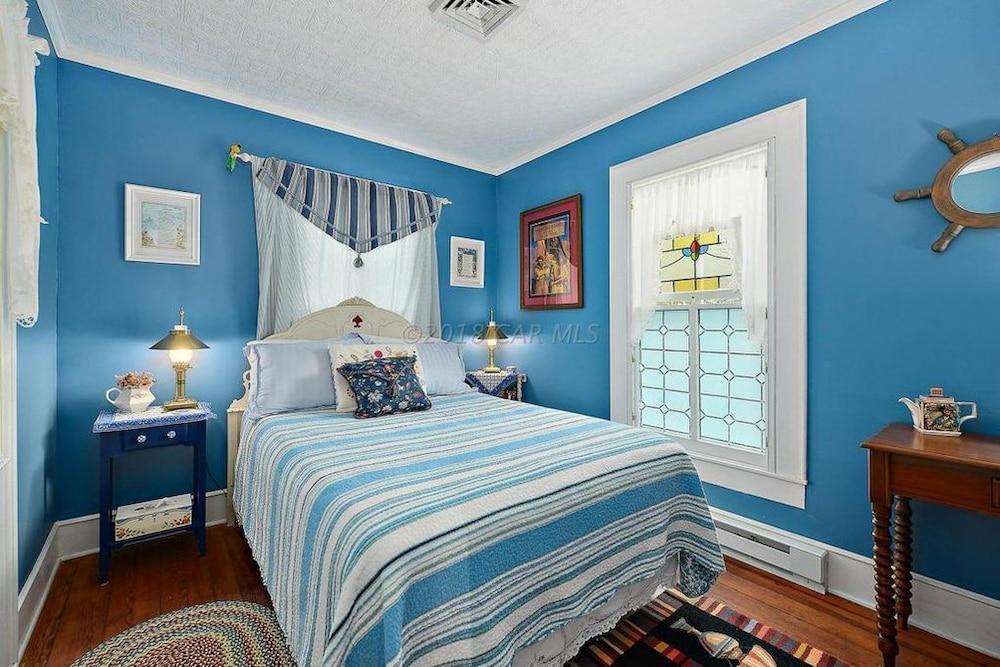 Princess Anne Book Lovers Inn - photo 7
