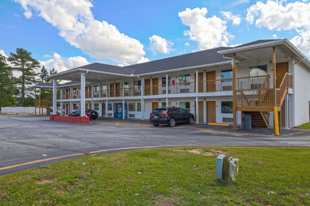 Economy Inn by OYO Ashburn I 75 - photo 23