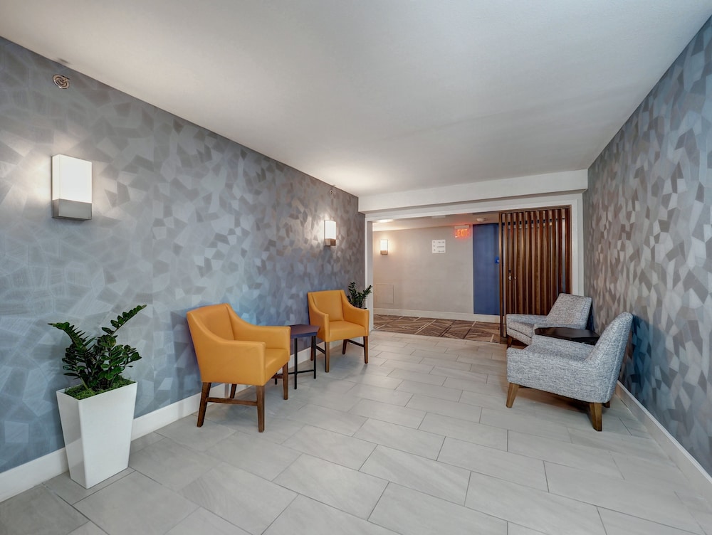 Holiday Inn Express Corpus Christi Beachfront by IHG - photo 88