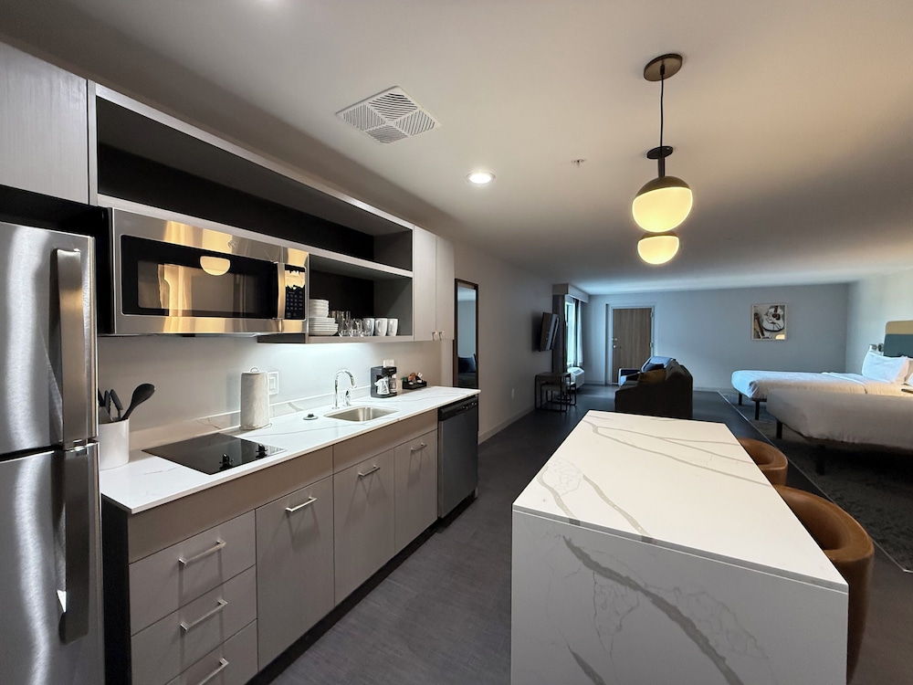 Homewood Suites By Hilton Austin Airport - photo 15