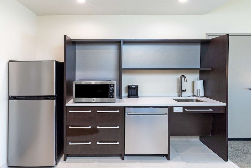 Home2 Suites by Hilton Midland East - photo 18