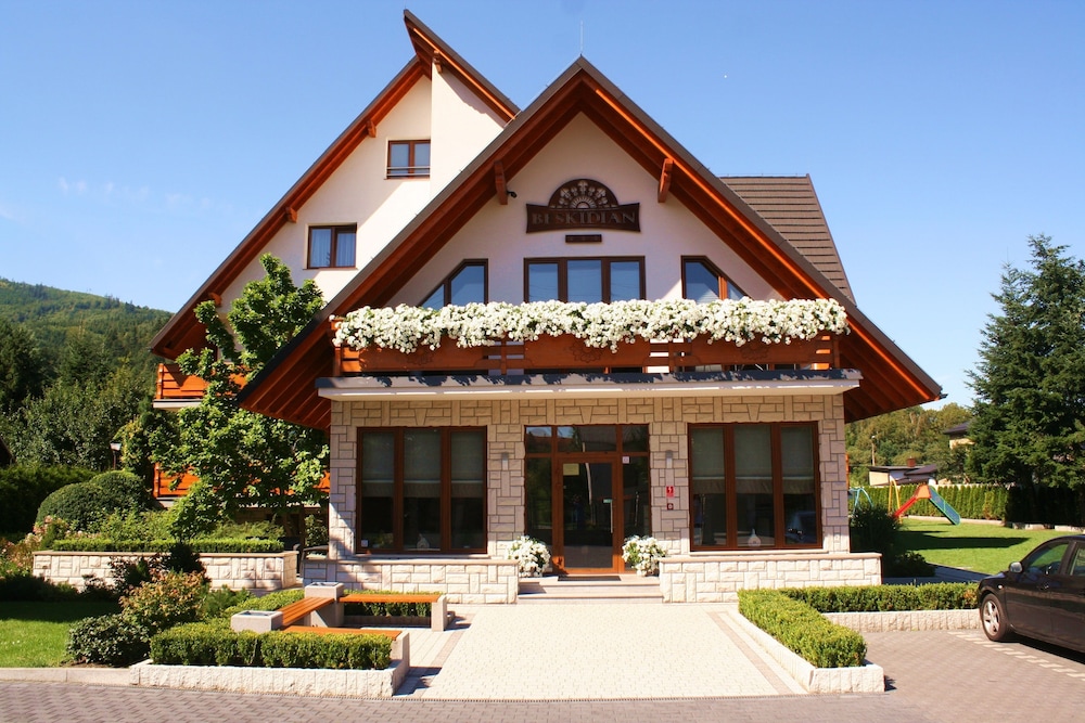 Hotel Beskidian — hotel in Wegierska Gorka