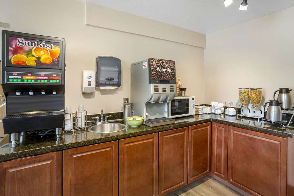 Quality Inn Logan near University - photo 32