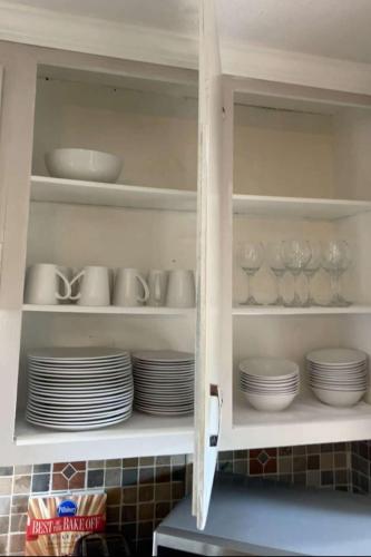 Parkhill Place Mins from University of South AL in Mobile, United States