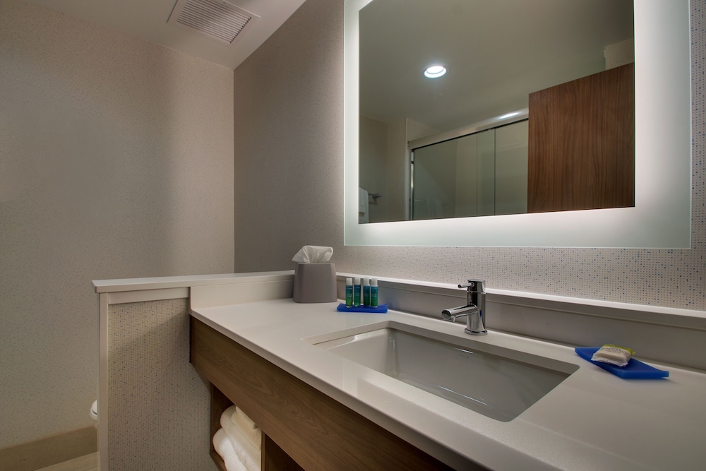 Holiday Inn Express Lexington East Winchester by IHG - photo 11