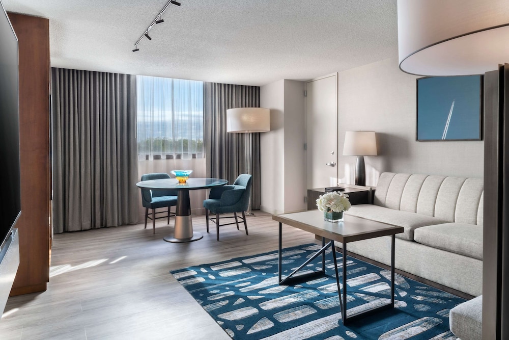 Hyatt Regency O'Hare Chicago - photo 28