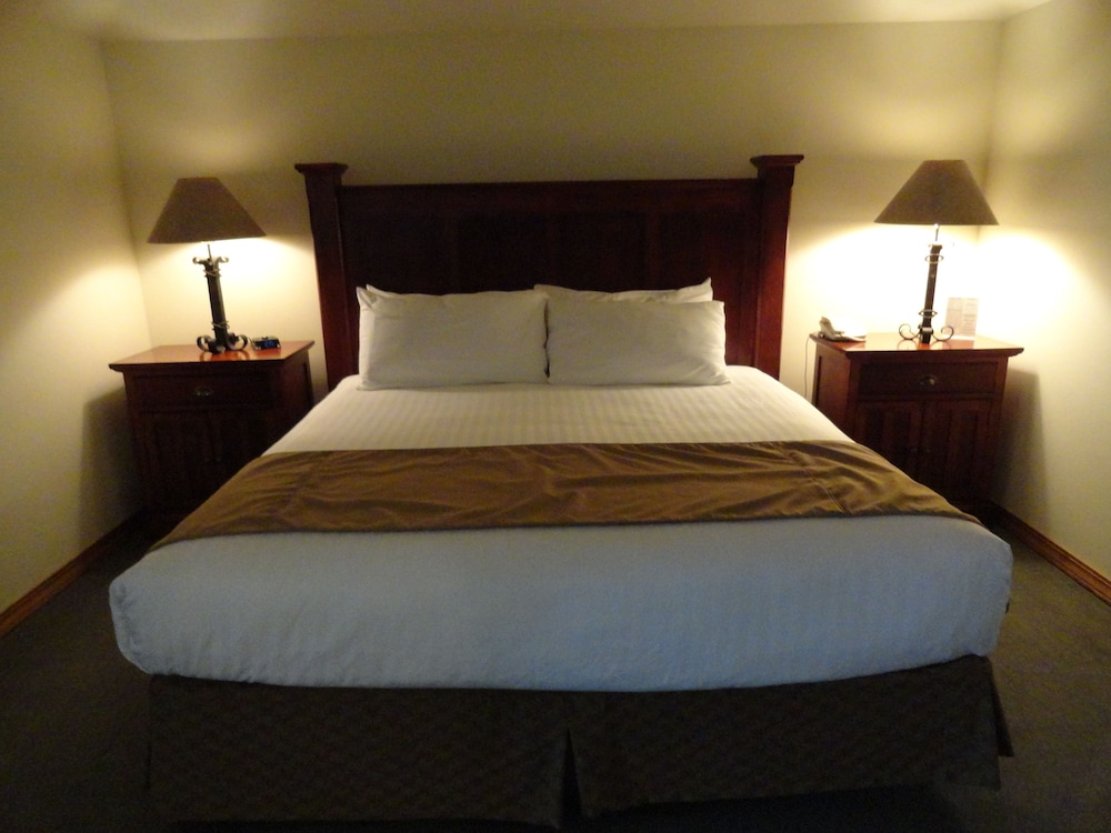 Meadow Lake Resort & Condos - photo 8