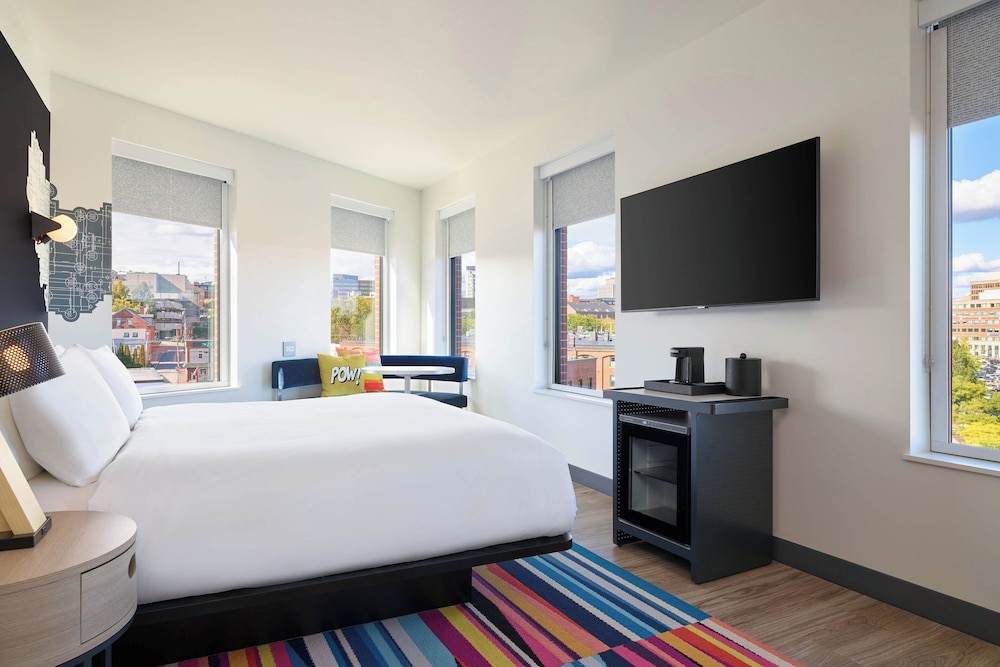 Aloft Portland Downtown Waterfront ME - photo 8