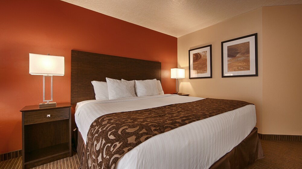 Baymont Cedar City - photo 6