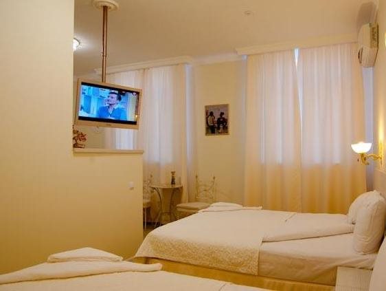 Light Hotel & Hub - last minute hotel in Kyiv
