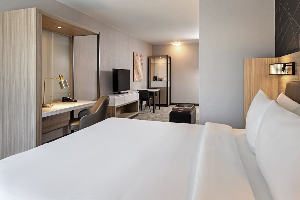 SpringHill Suites by Marriott Turlock - photo 16