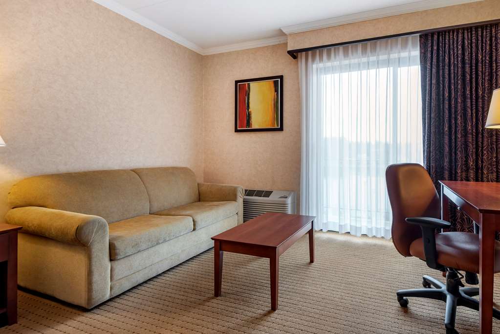 Best Western Plus Oswego Hotel and Conference Center - photo 38