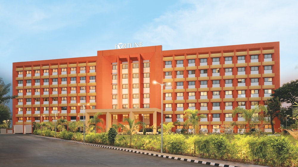 Fortune Statue Of Unity Ekta Nagar Member Itc Hotels Group — Rajpipla