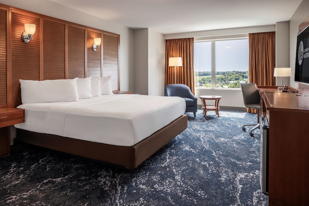 Isle Casino Hotel Waterloo A Caesars Rewards Destination - carbon neutral hotel in Waterloo