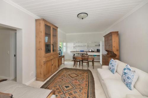Blue Bell Flat in Arniston — 4-Star Luxury Hotel in Arniston, South Africa
