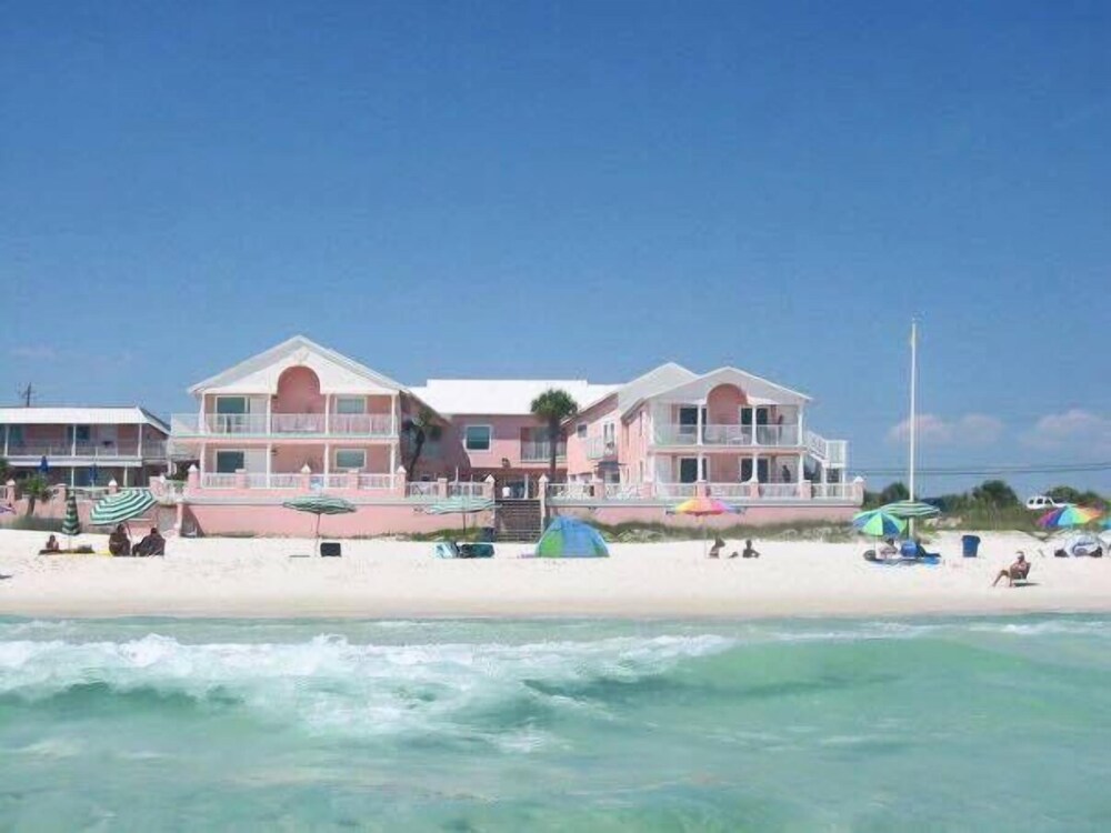 Pineapple Villas on Laguna Beach — 4-Star Luxury Hotel in Panama City Beach, United States