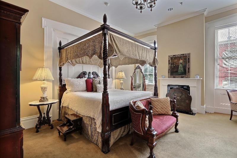 The Presidents Quarters Inn - photo 138