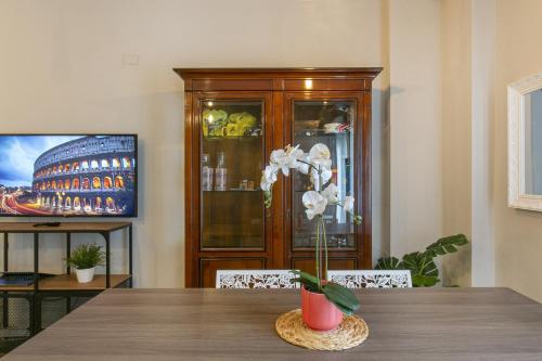 The best apartment in Rome — 4-Star Luxury Hotel in Rome, Italy