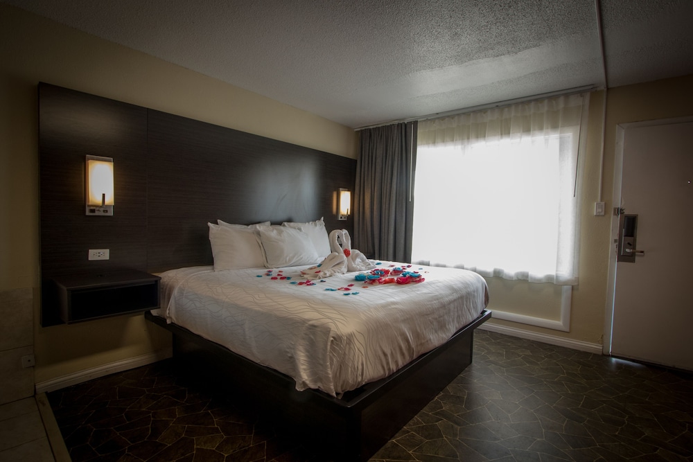 Envi Boutique Hotel Henderson Evansville South - photo 14