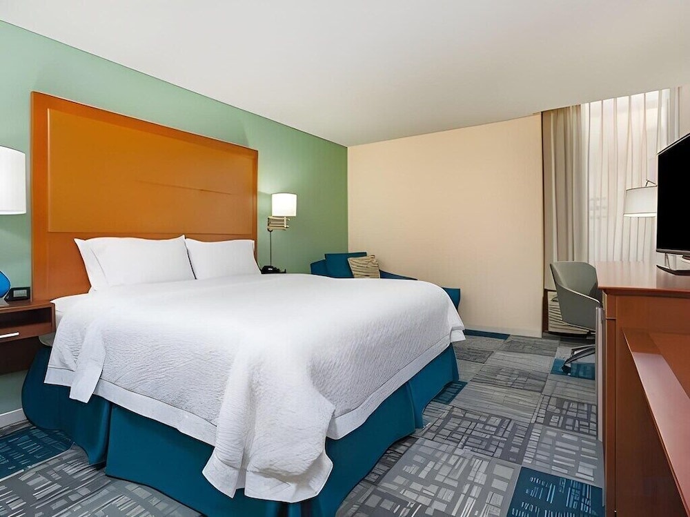 Hampton Inn Norcross - photo 24