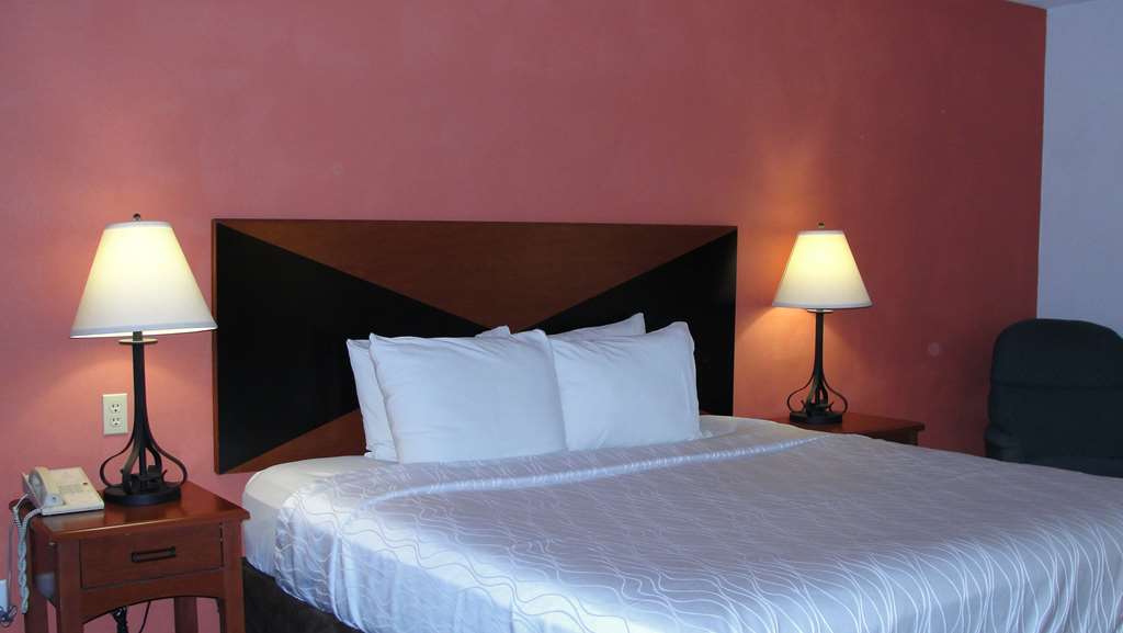 SureStay Hotel by Best Western Greenville - photo 17
