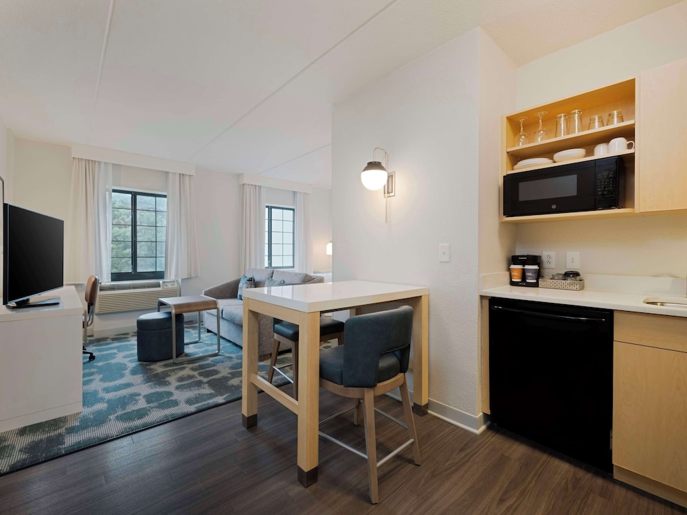 Homewood Suites by Hilton Parsippany Troy Hills - photo 11
