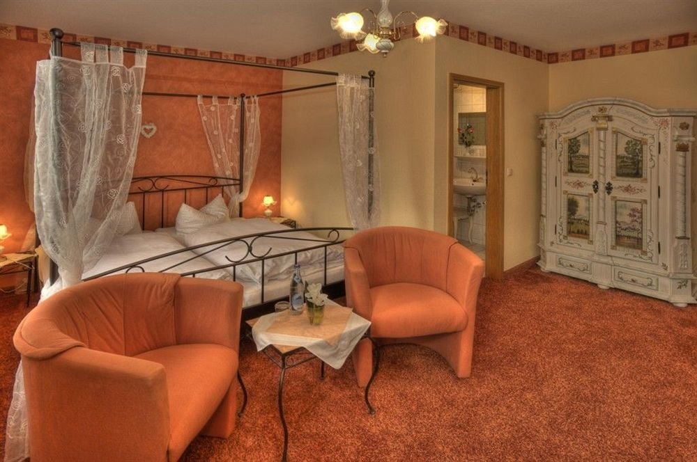 Hotel & Ferienwohnungen Bohlenblick in Saalfeld, Germany