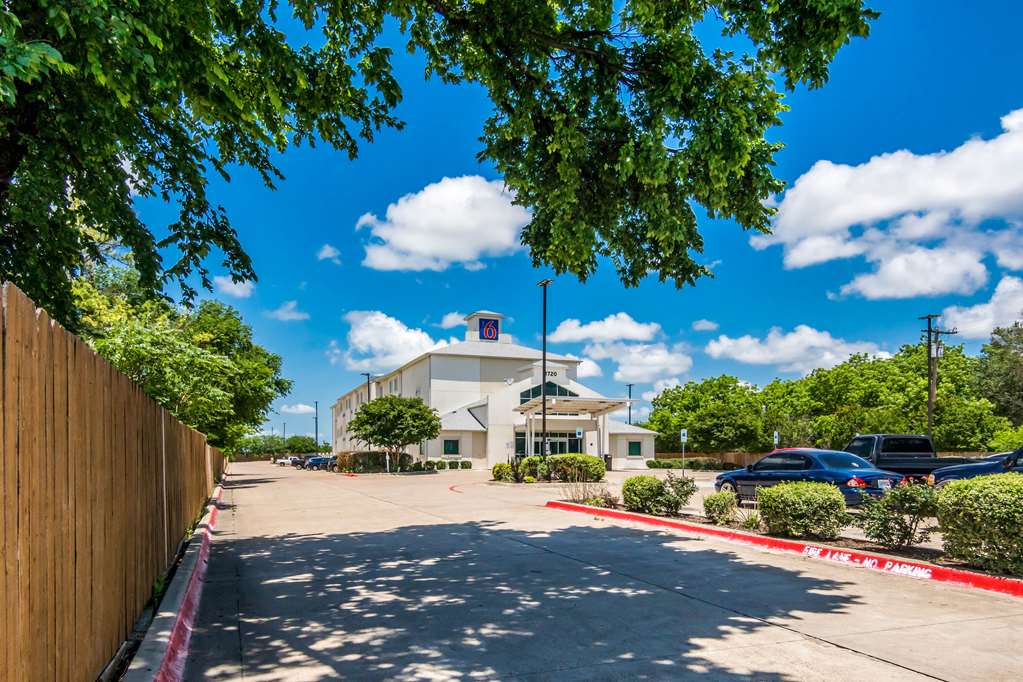 Motel 6 Cleburne TX - photo 6