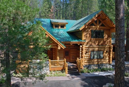 67 El Capitan - carbon neutral hotel in Unknown City