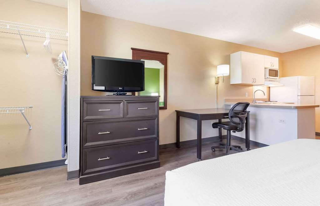 Extended Stay America Select Suites Appleton Fox Cities - photo 8