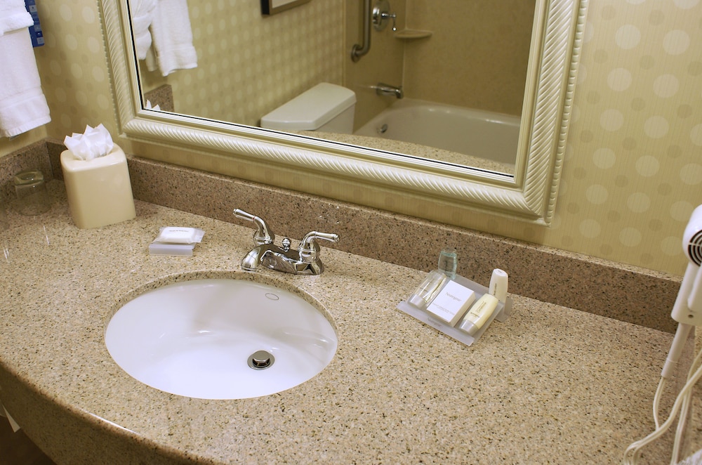 Hilton Garden Inn Sonoma County Airport - photo 6