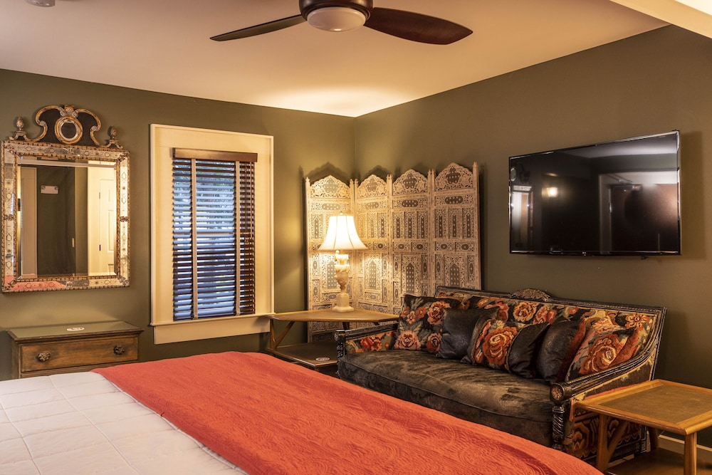 Hotel Broad Ripple - photo 49