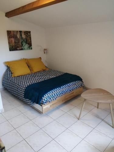 Studio Refait A Neuf Avec La Fibre — Vaugneray
