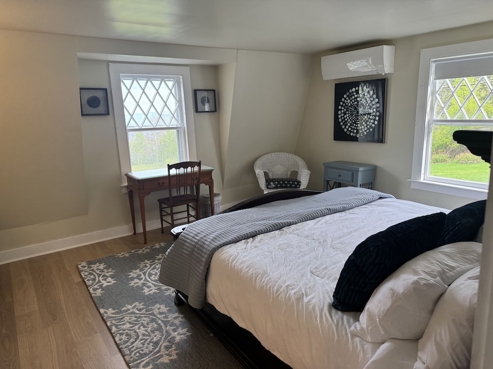 The High Tide Inn - photo 43