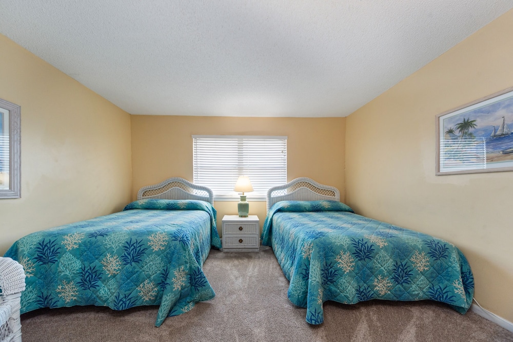 Edgewater Beach and Golf Resort by Resort Collection IV Panama City Beach - photo 16