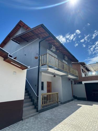 Vanuchi Beach Beira Mar - last minute hotel in Sao Sebastiao