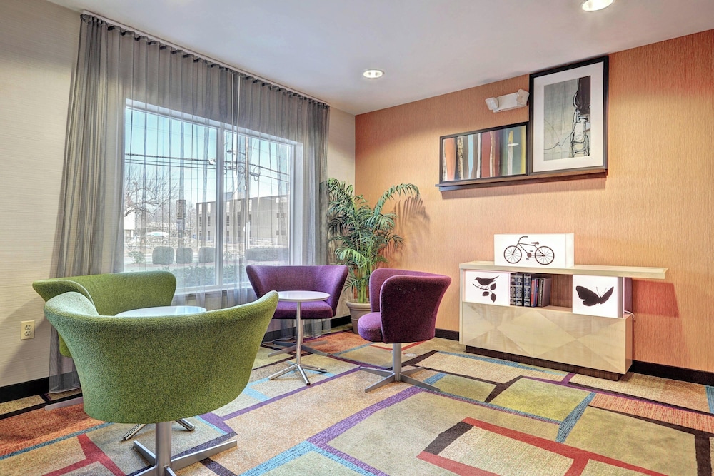 Fairfield Inn & Suites by Marriott Edison South Plainfield - photo 3
