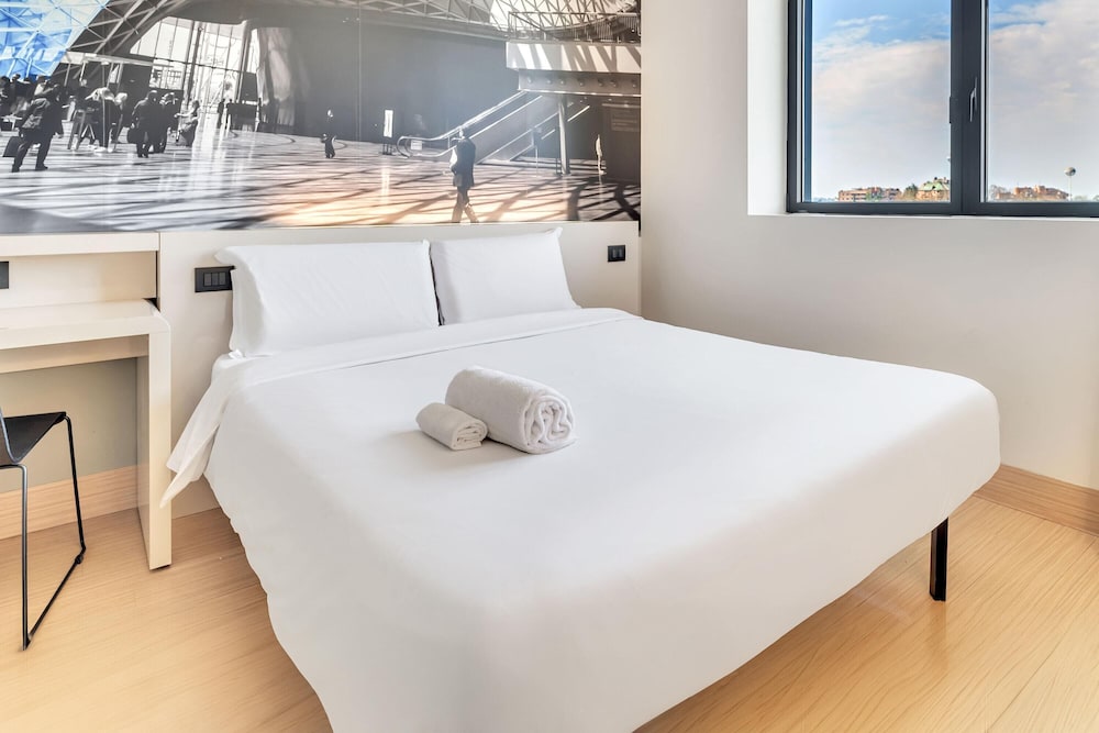 B&B Hotel Milano San Siro — hotel in Milan