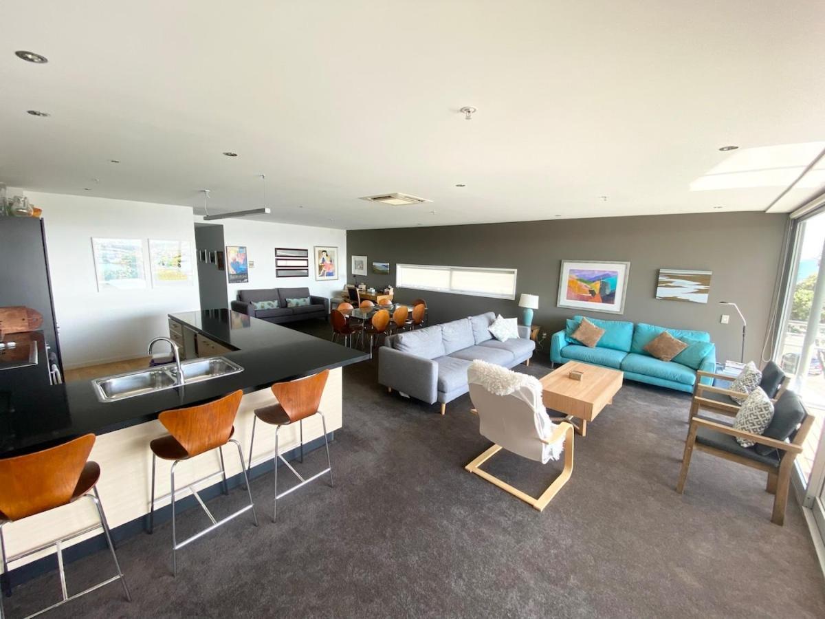 Knights' Retreat Napier — 4-Star Luxury Hotel in Napier, New Zealand
