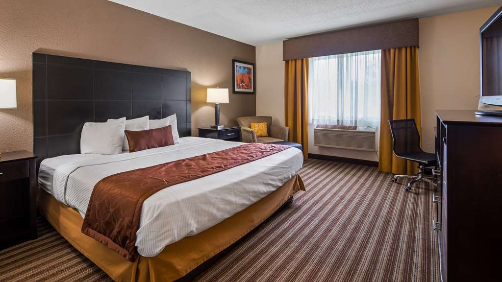 Best Western Plus Newark Christiana Inn - photo 10