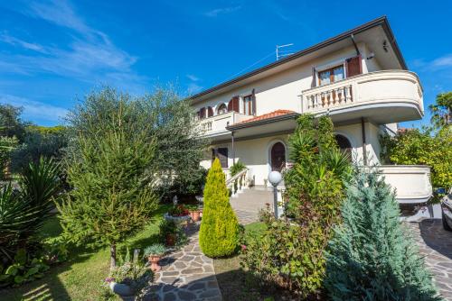 Residenza Tirrenia by Mmega — 4-Star Luxury Hotel in Marina Di Massa, Italy