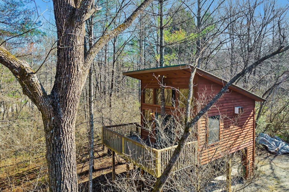 Rivers Edge Treehouses - photo 25