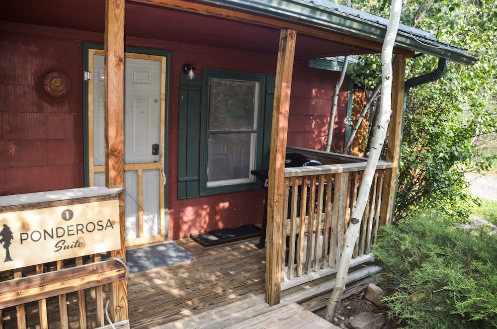 The Woolly Bugger Inn - photo 75