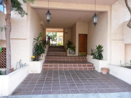 Catalina's Got Cart Condo — 4-Star Luxury Hotel in Avalon, United States