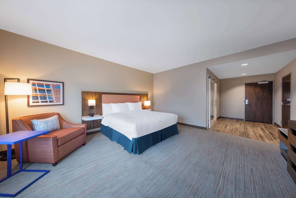 Hampton Inn by Hilton Kansas City Southeast - photo 18